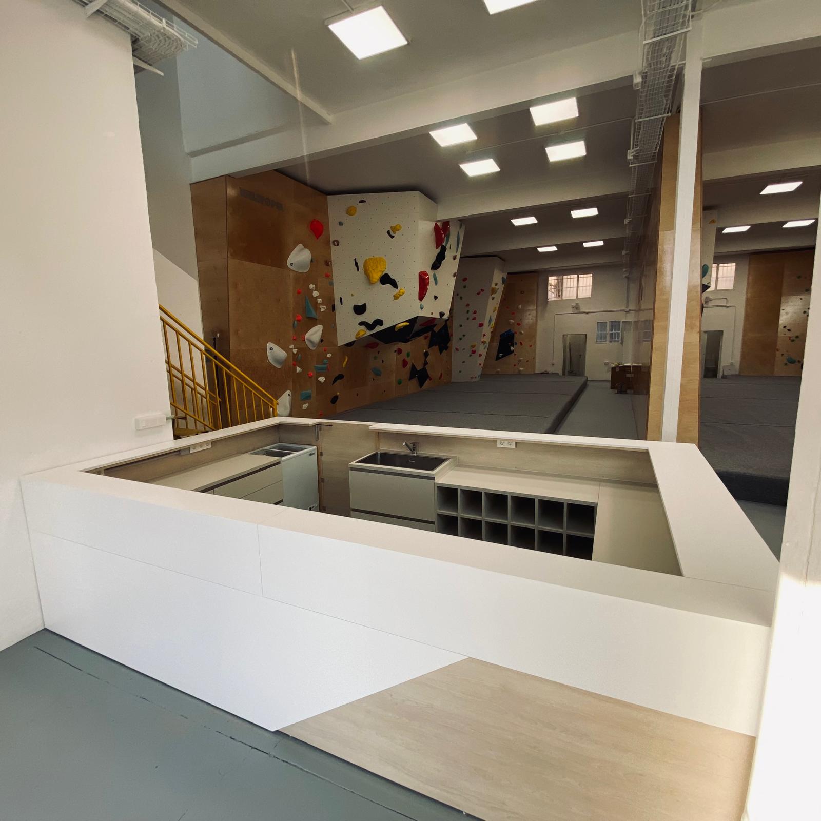 Mobiliario para Centro de Escalada Elche